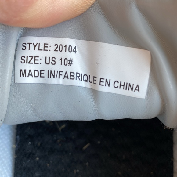 Straight Down Golf Shoes - Picture 9 of 9